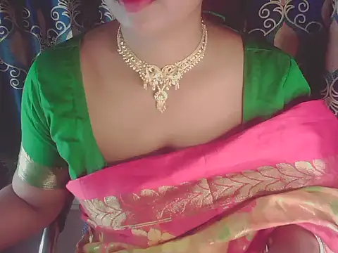 Snapshot of banglarani880 chatting on 01.10.25 banglarani880 online show from 01.10.25