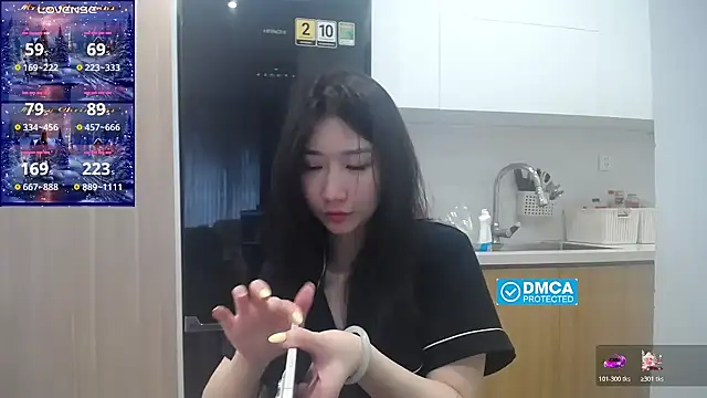 Snapshot of Asiagirll chatting on 04.06.26 Asiagirll online show from 04.06.26