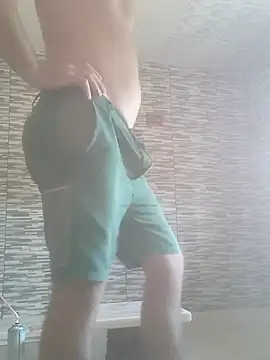 Rolandxxxr online show from 09.17.25