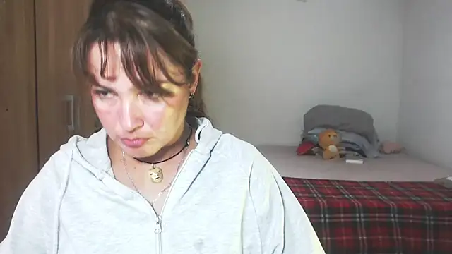 Snapshot of solamatista11 chatting on 12.02.25 solamatista11 online show from 12.02.25