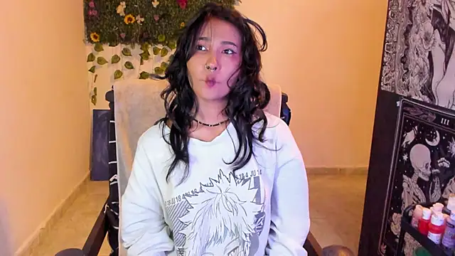 Mary Rosse1 online show from 10.22.25