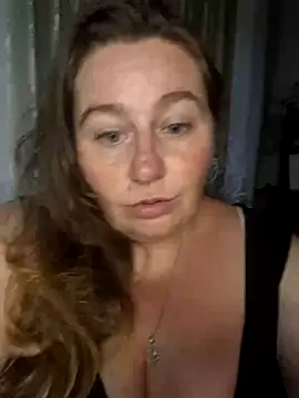 Snapshot of Iceprincess2bad4u chatting on 03.16.25 Iceprincess2bad4u online show from 03.16.25