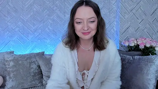 EvaBarsa  online show from 11.30.25