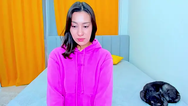 Snapshot of FieryHeart chatting on 12.21.24 FieryHeart online show from 12.21.24