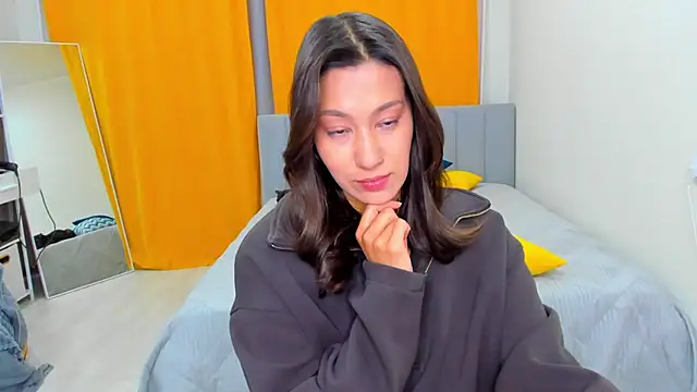 Snapshot of FieryHeart chatting on 02.17.25 FieryHeart online show from 02.17.25