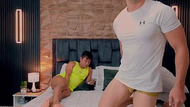 FelipeAndMarcello3 online show from 09.12.25