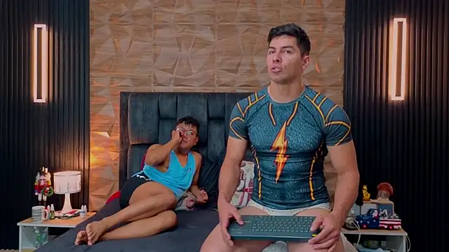 FelipeAndMarcello3 online show from 11.19.25