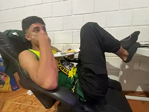 Max TheHorseDick online show from 03.01.26