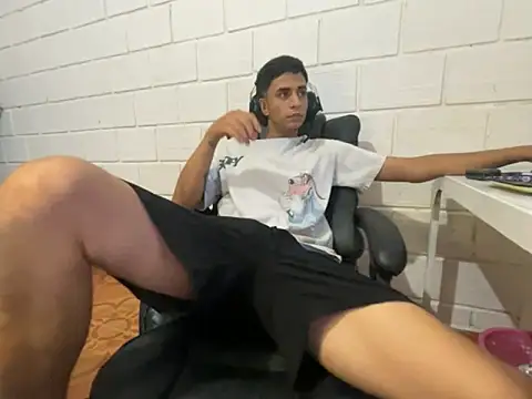 Max TheHorseDick online show from 03.06.26