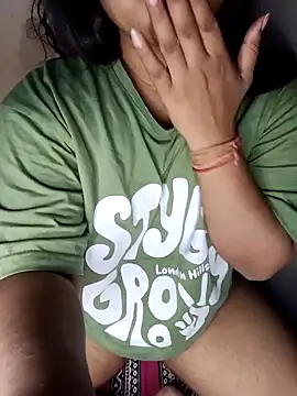 Sweet-Berry online show from 02.06.25