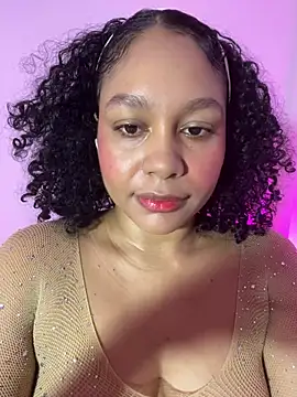 Snapshot of Electric_bae chatting on 02.19.25 Electric bae online show from 02.19.25