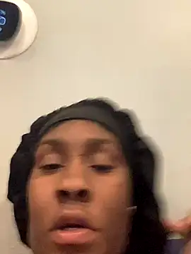 Snapshot of Foreignthababyy chatting on 09.18.25 Foreignthababyy online show from 09.18.25