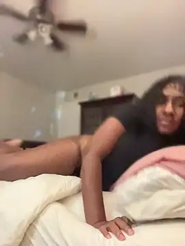 Foreignthababyy online show from 05.17.26