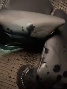 -AngelAri- online show from 12.31.24