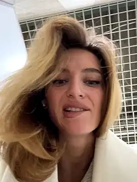 -AngelAri- online show from 10.16.25