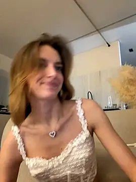 -AngelAri- online show from 11.15.25