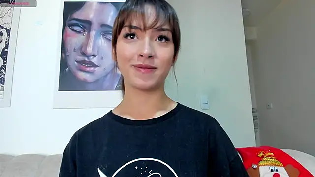 Snapshot of Moonlight1002 chatting on 12.14.24 Moonlight1002 online show from 12.14.24