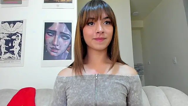 Snapshot of Moonlight1002 chatting on 12.19.24 Moonlight1002 online show from 12.19.24