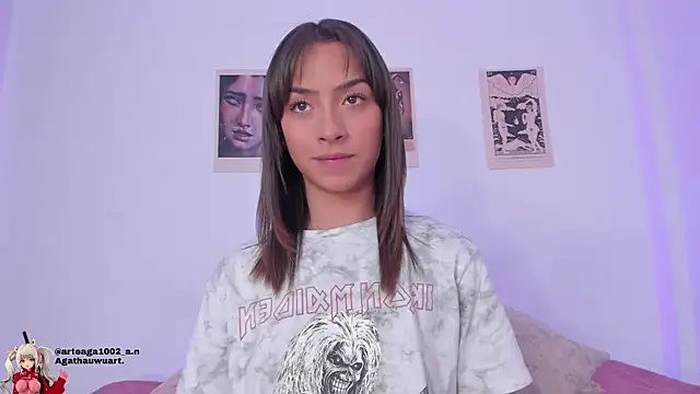 Snapshot of Moonlight1002 chatting on 11.27.25 Moonlight1002 online show from 11.27.25