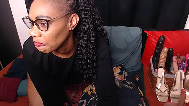 sexybootylicious online show from 09.10.25