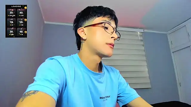 tom Howard online show from 10.22.25