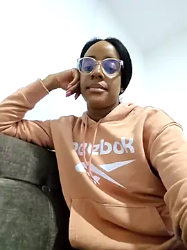 Maya Lewis online show from 10.05.25