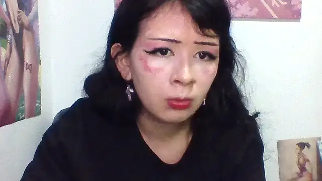 Snapshot of Haru_Queenn chatting on 09.24.25 Haru Queenn online show from 09.24.25