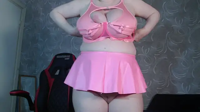 Stunningboobs online show from 12.18.25