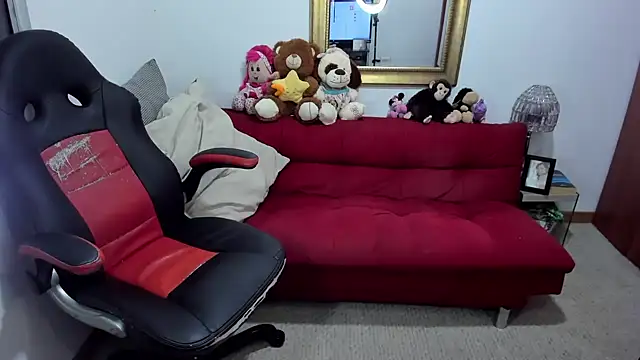 NicolettColin online show from 02.19.25