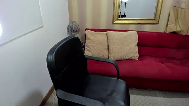 NicolettColin online show from 12.19.25