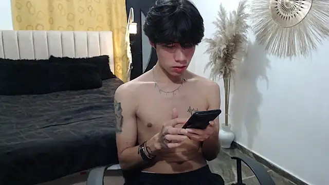 Snapshot of Elio-cam chatting on 09.09.25 Elio-cam online show from 09.09.25