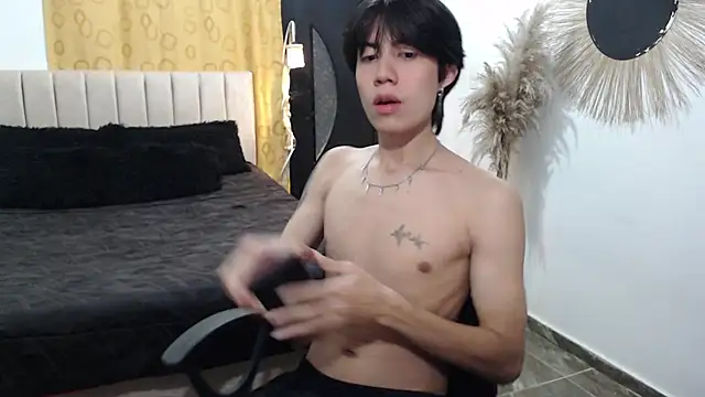 Snapshot of Elio-cam chatting on 01.08.26 Elio-cam online show from 01.08.26