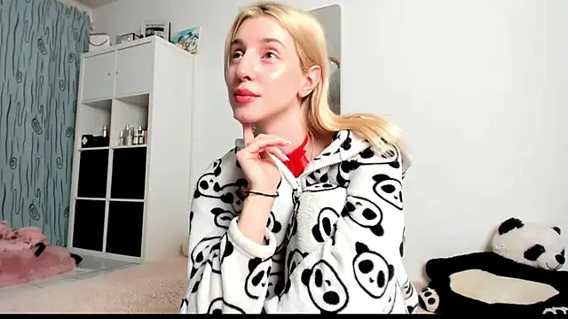 KenzieDawton online show from 02.23.25