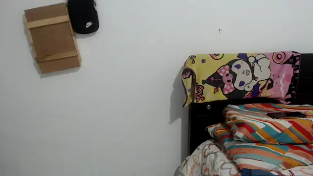 Snapshot of karlythoth@xh chatting on 03.05.25 karlythothxh online show from 03.05.25