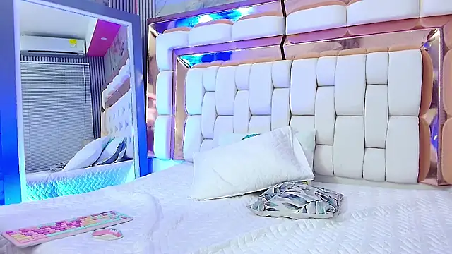 sexysistter online show from 01.24.25