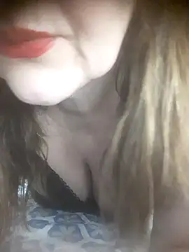 Snapshot of sua_sub_ chatting on 12.05.24 sua sub online show from 12.05.24