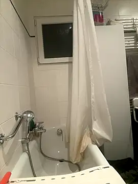 shehandme online show from 10.05.25