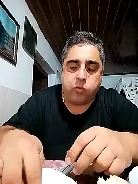 Snapshot of ADRIAN_ADI40 chatting on 01.05.25 ADRIAN ADI40 online show from 01.05.25