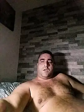 Snapshot of ADRIAN_ADI40 chatting on 12.15.25 ADRIAN ADI40 online show from 12.15.25