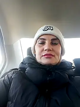 JennyOMay online show from 12.18.24