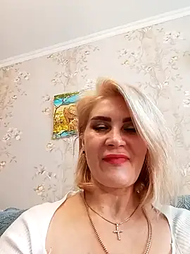 JennyOMay online show from 02.05.25