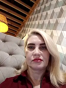 JennyOMay online show from 11.15.25