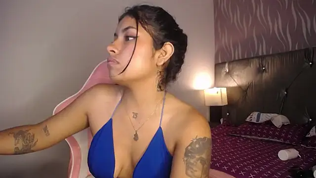 ChantalPetit online show from 03.07.26