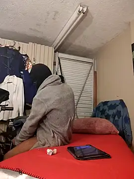 Maculine Stayr online show from 01.09.25