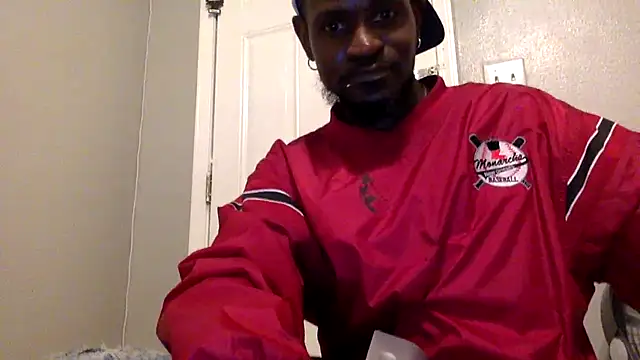 Maculine Stayr online show from 12.20.25