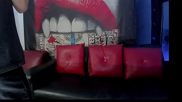 Snapshot of Strongernastyx chatting on 02.15.26 Strongernastyx online show from 02.15.26