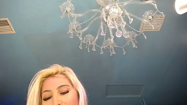 ADRIANNA FOX online show from 03.03.25