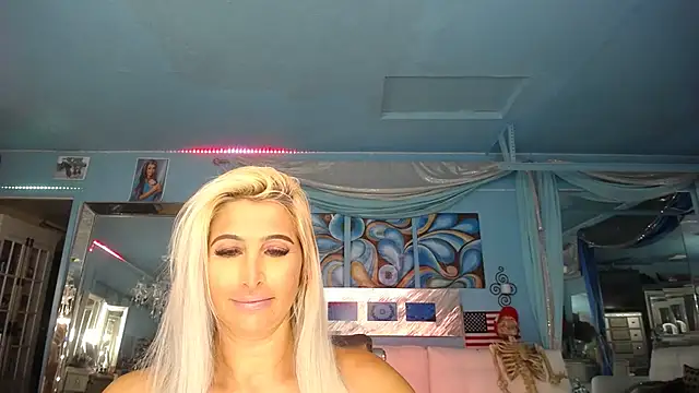 ADRIANNA FOX online show from 03.22.25