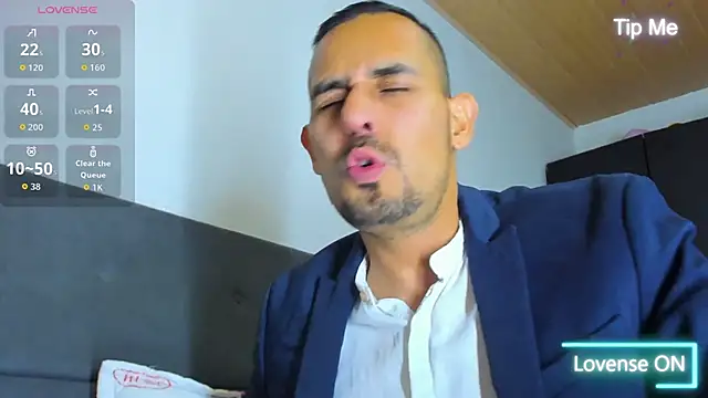 jhonyalzate2 online show from 10.18.25