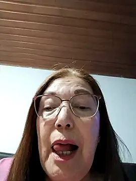 Vicky Rosse online show from 12.13.25